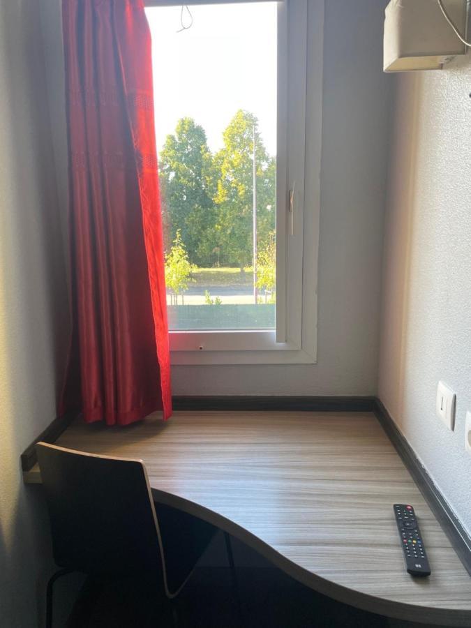 Hotel Du Triangle Talange Εξωτερικό φωτογραφία